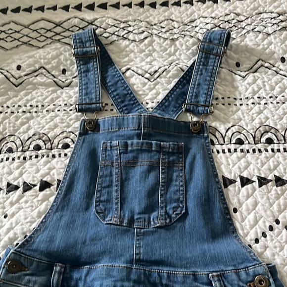Denim overall distressed dress - Picture 2 of 3